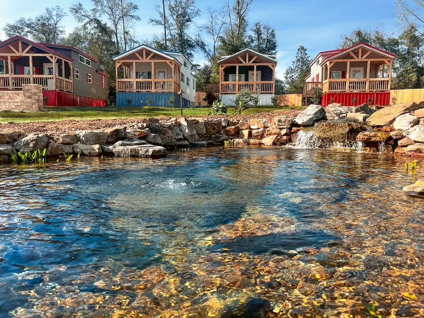 Luxury Cabin #8 - Image 1