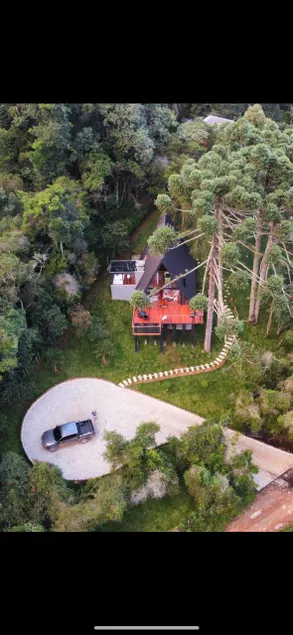 Exclusive Palermo Chalet with Jacuzzi – Gonçalves, Minas Gerais - Image 1