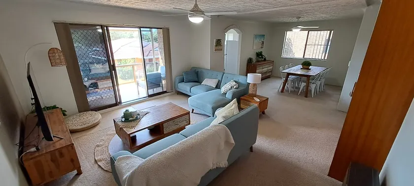 Coastal 2 bedroom Apartment - Image 1