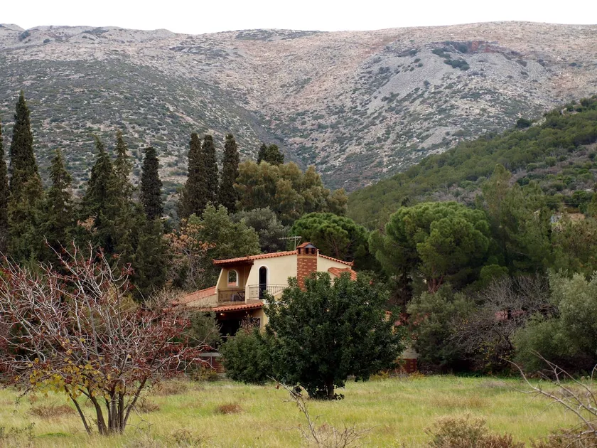 Entire cottage near the beach in Nimporio, Euboea - Image 1