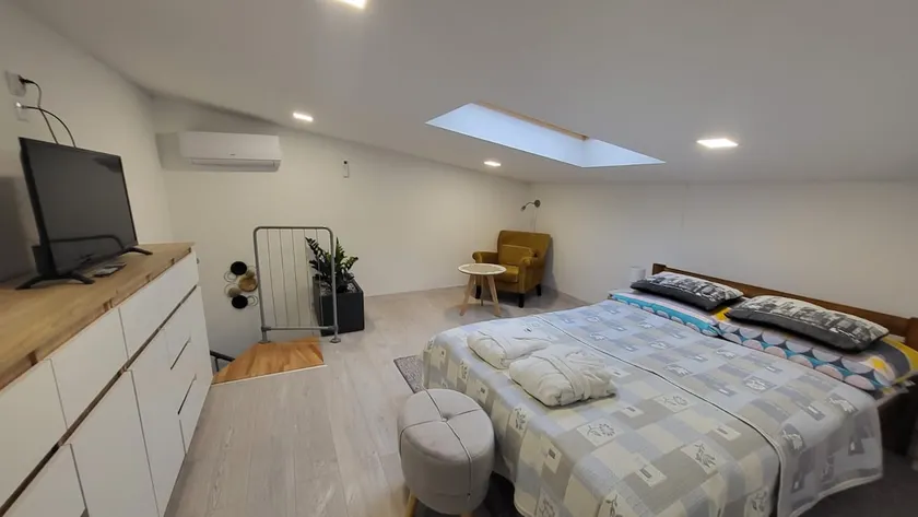2-Story apartment in Piaseczna - Image 1