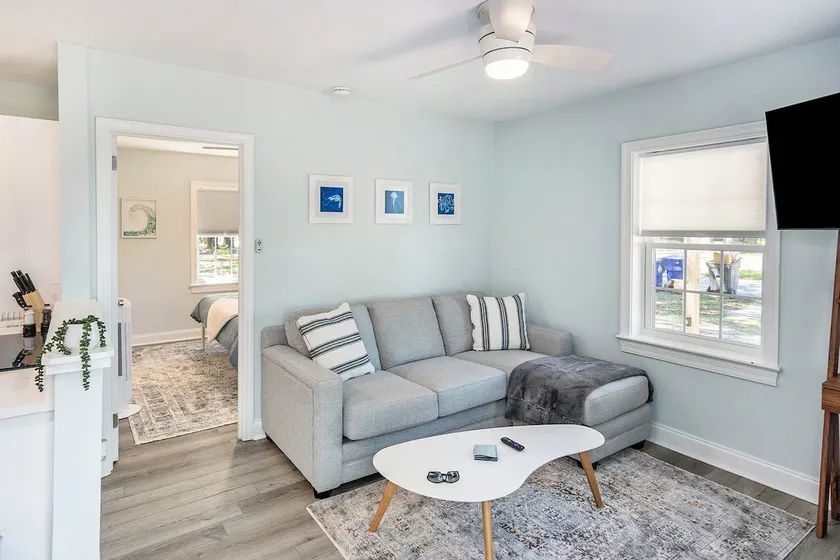 The Justice Gem ~ 1br/1ba Park Circle Retreat! - Image 1