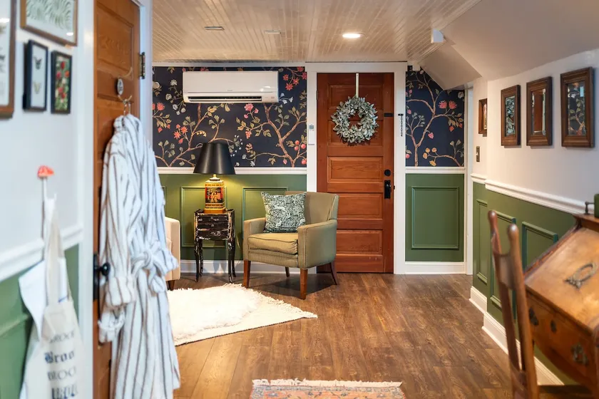 Queen City Hideaway - Image 1