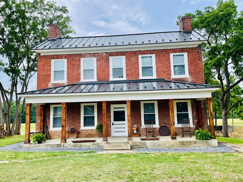 The Spring House - Image 1