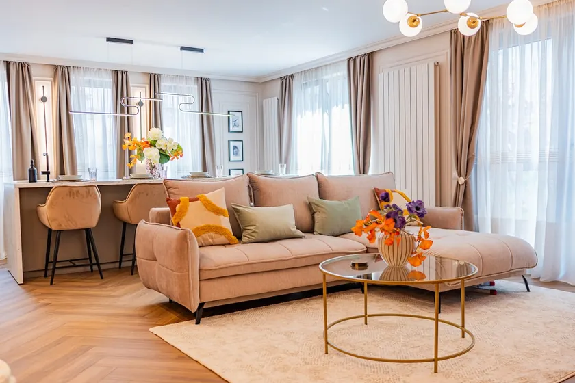 Pink Perfection - One Bedroom Gemstone Oasis - Image 1
