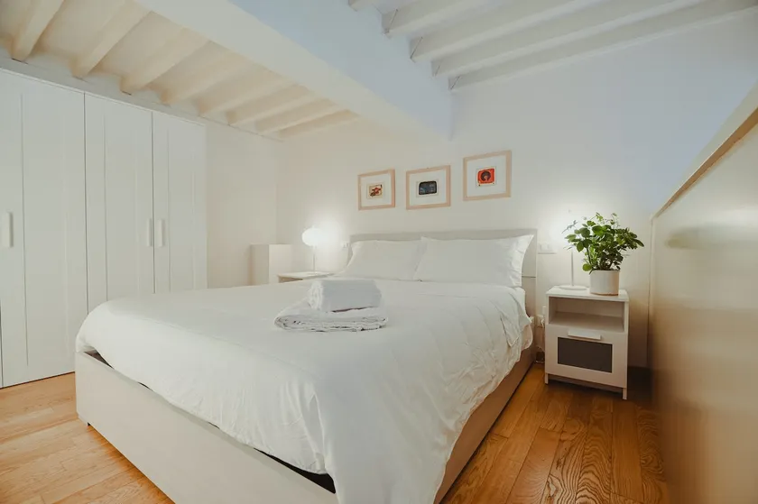 Petramare Art House - Image 1