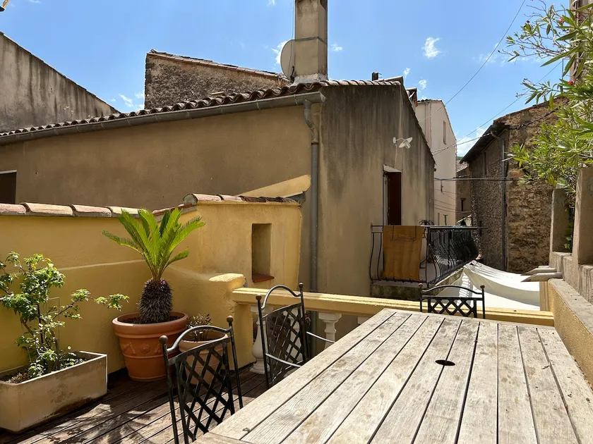 LemonTree Terrace village centre - Image 1