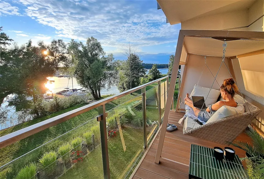 Marina Relax - widok na jezioro, parking podziemny, winda, Netflix, TV55" - Image 1