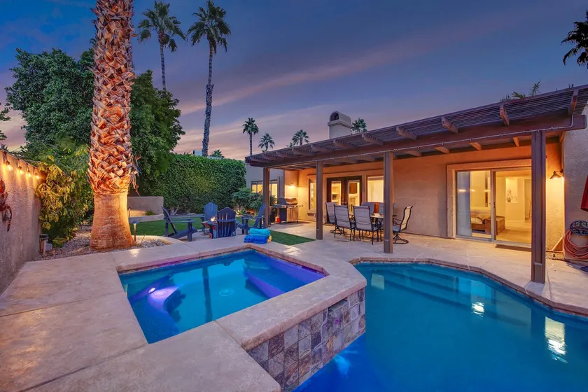 Sonrisa Sunshine-Pool,Spa,Walk to BNP 3BD #066685 - Image 1