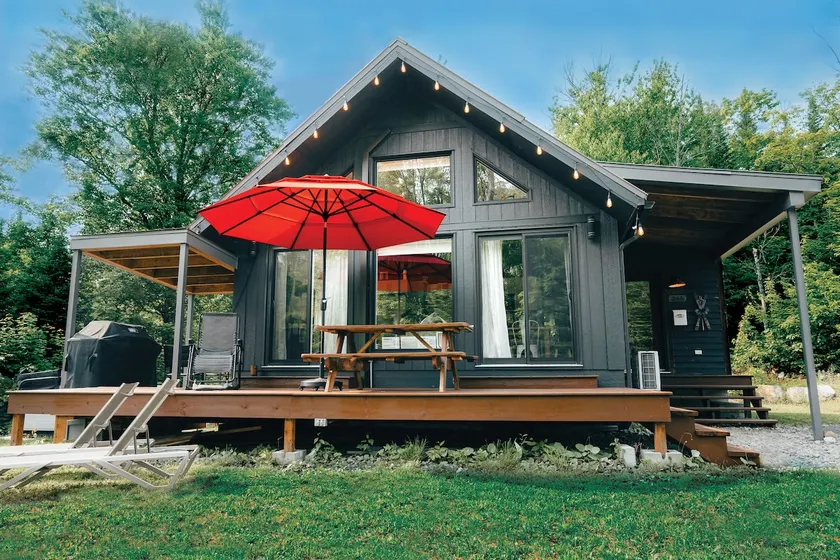 Hotel at home – Le Chalet HÔM - Image 1