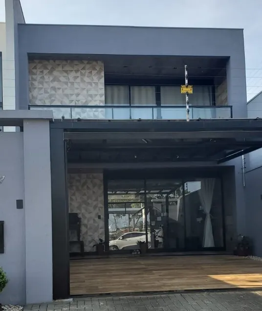 Cozy townhouse - Image 1