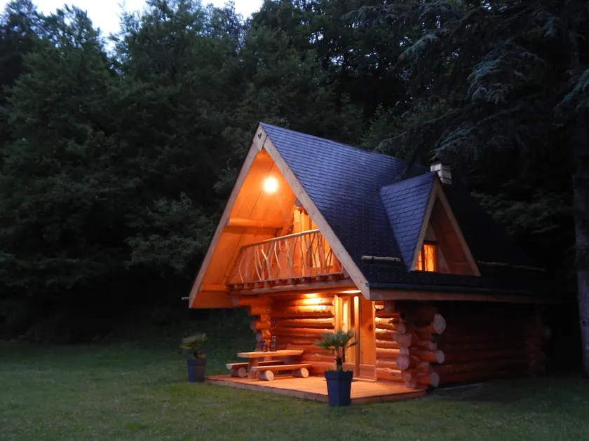 Magnificent log cabin for up to 4 people - Image 1