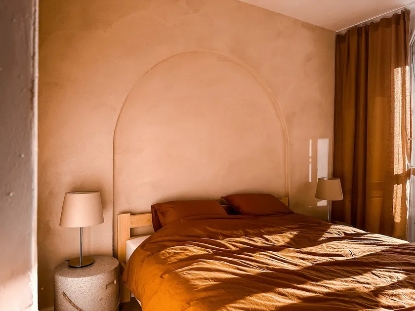 Sunset Stories Old Town Apartment - Image 1