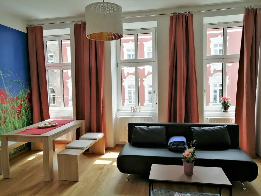Apartment Hernals - Image 1