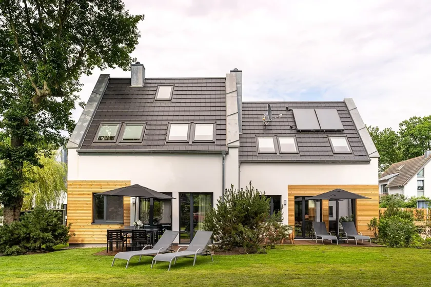 5* Vacation Home “Sandnelke” with Fireplace, Sauna, and Terrace - Image 1