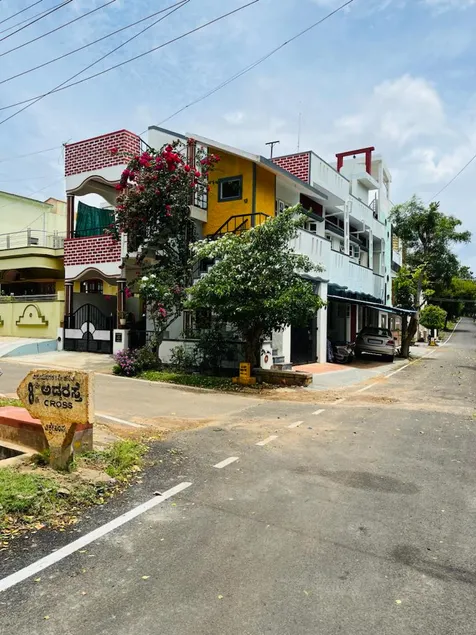 srusti stay - Image 1