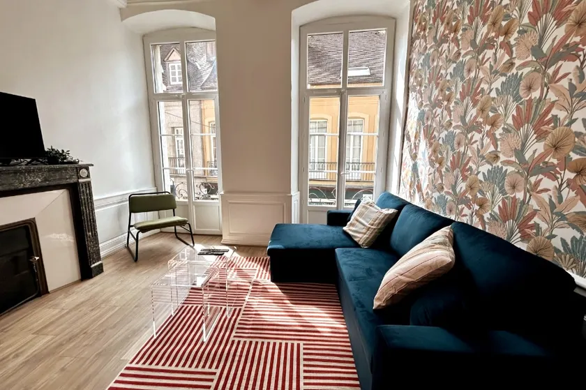 The authentic – elegant & central in Autun - Image 1