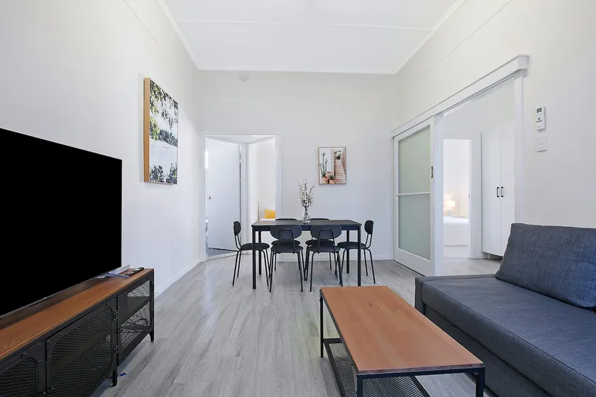 City Centre Comfort - Your Home in Vibrant Brisbane - Image 1