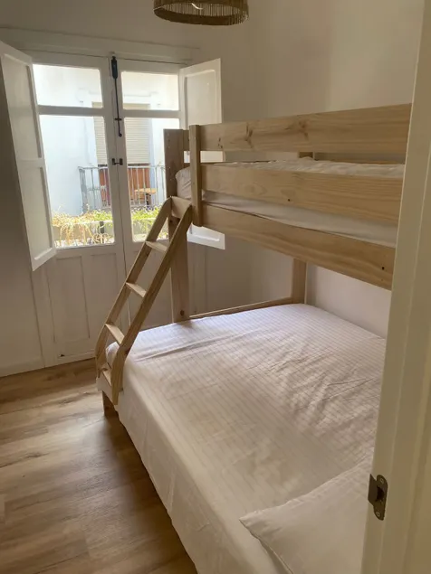 La Plaza tourist apartment - Image 1