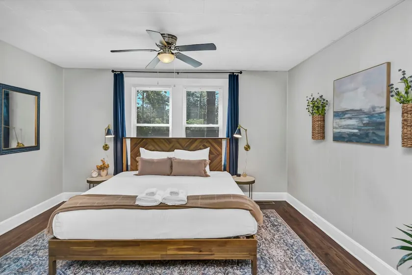 Revamped 3BR Oasis - Forest Dr - Image 1