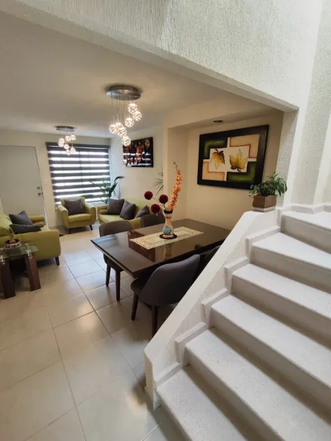 Excellent new house, all amenities included - Image 1