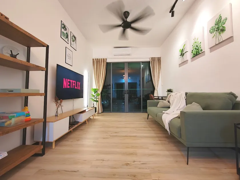 Meritus Monstera Netflix @ 1-8 PAX Penang Butterworth - Image 1
