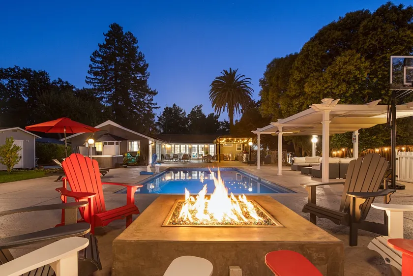 Luxury Wine Country Home w/ Pool & Hot Tub - Image 1