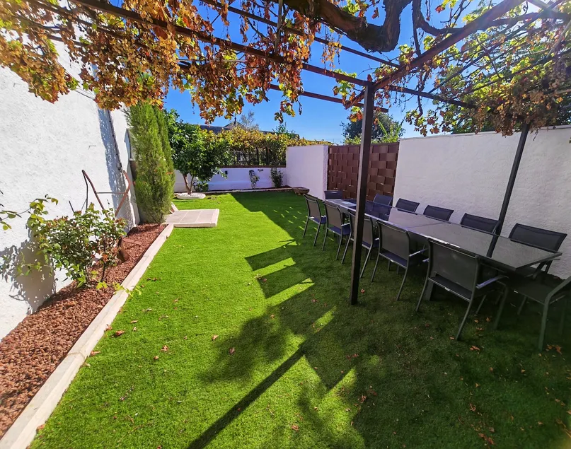La Bandada Rural House - Image 1