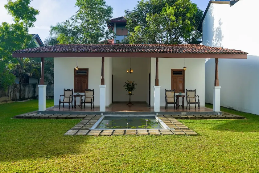 Summer House - Private villa close to International Airport BIA - Image 1