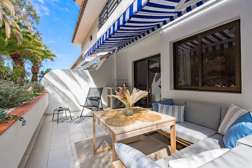 New Beach Front Oasis w/Terrace, Pool, A/C, Wi-Fi - Image 1