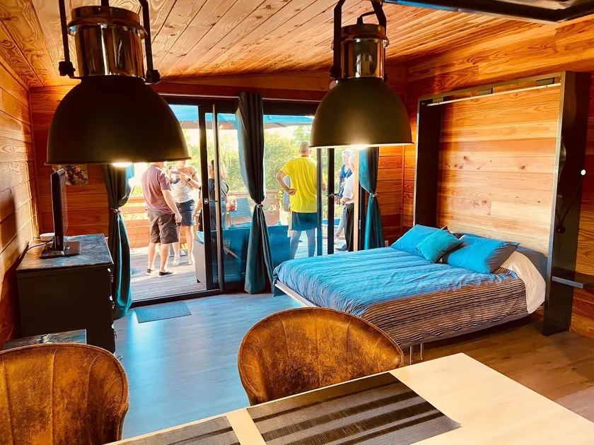 Cozy Lodge with Nordic Bath - Image 1