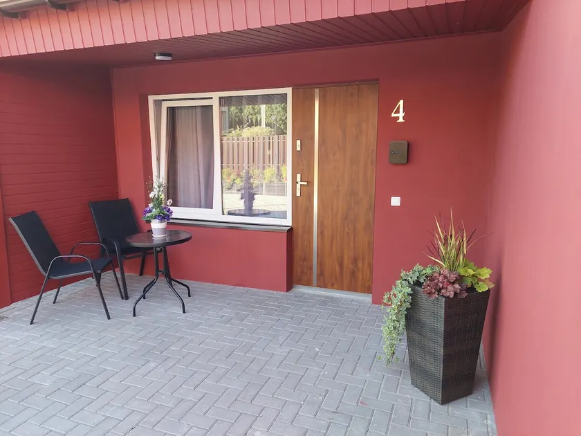 IV Apartment - Image 1