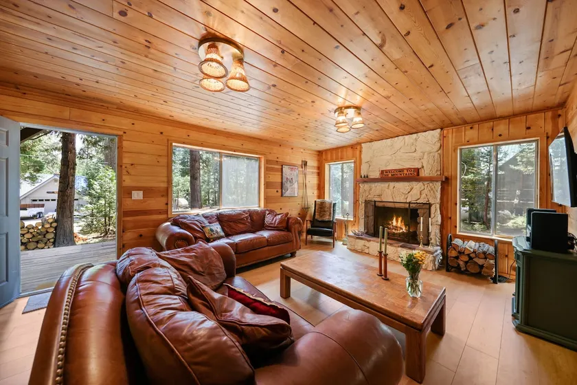 The Wildwood: Tahoe National Forest Cabin - Image 1