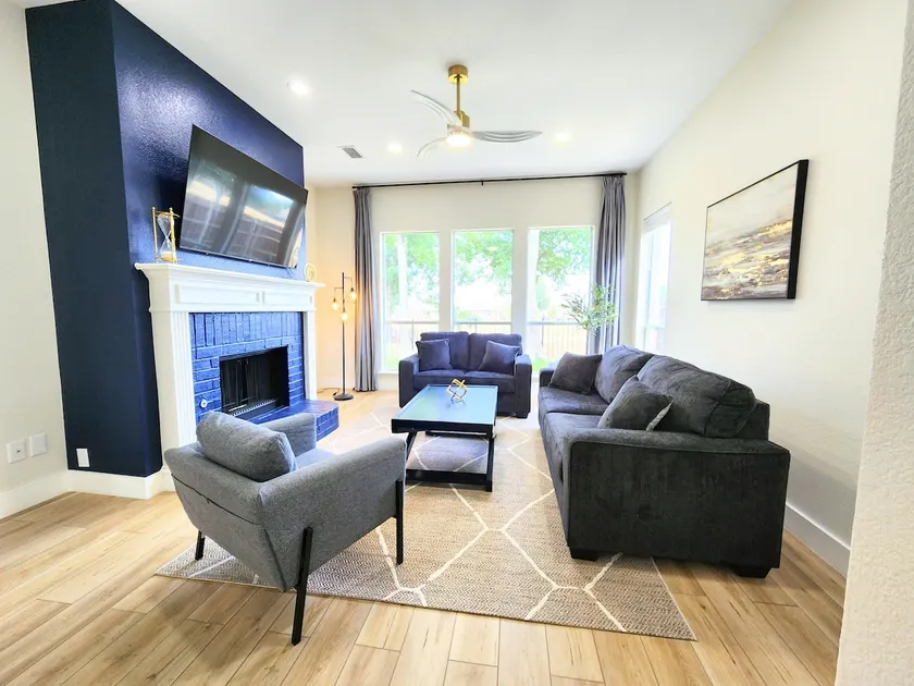 Spacious and Relaxing Brand New Serenity Getaway! - Image 1