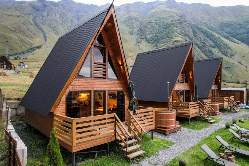 Kazbegi Spa Resort Cottages - Image 1