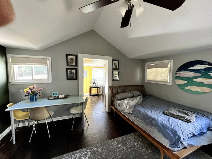 Fun East Nashville Studio - Image 1