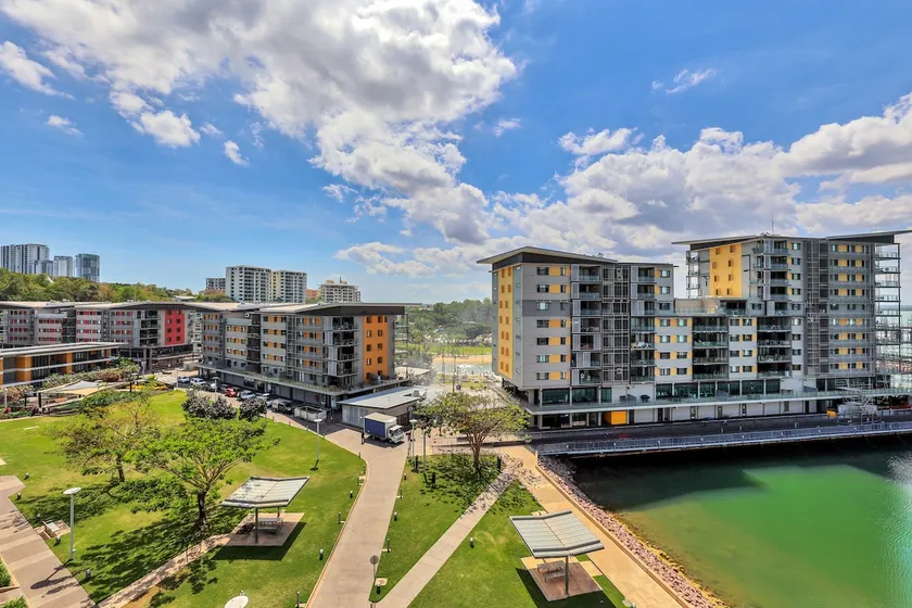 Wonderful Waterfront Precinct - Image 1