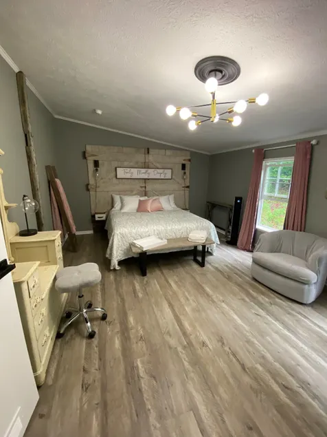 Grey House - Image 1