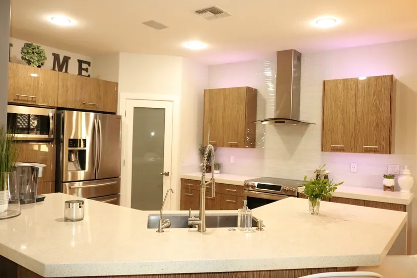 Newly-Renovated Modern Home - Image 1