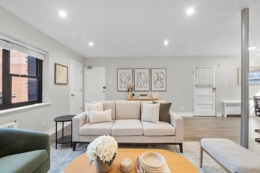 Spacious and Newly Renovated 1BR Next to the Beach - Image 1