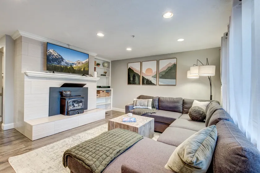 Spacious Arvada Oasis + Lux Hot Tub & Firepit! - Image 1