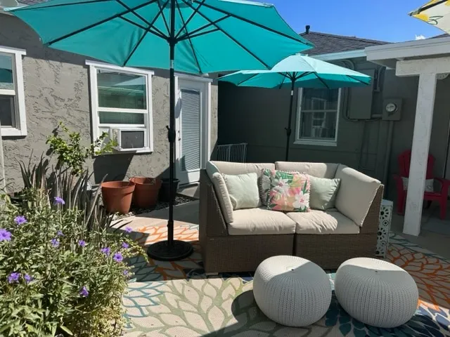 Poolside Guesthouse with Private Patio in Midtown - Image 1