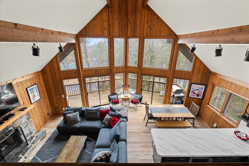 Snowbird Chalet - A Massanutten Classic - Image 1