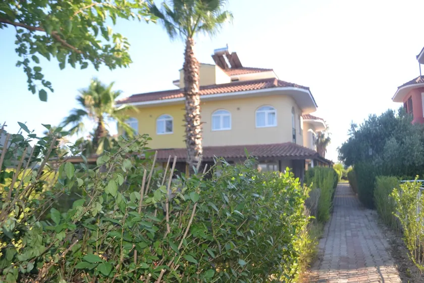 Belek / Bogazkent House by The Birds - Image 1