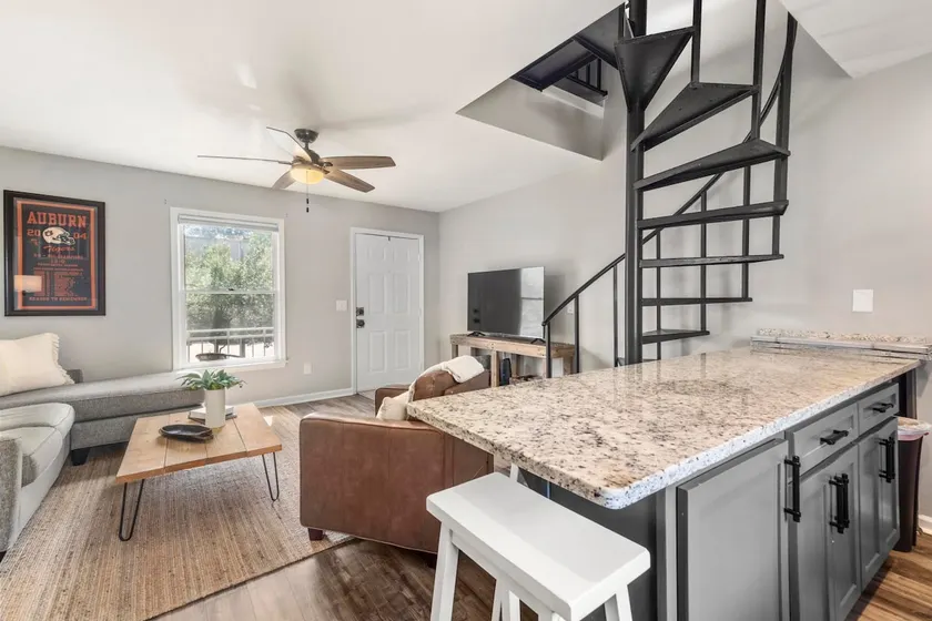 2BR+Loft Condo Steps from Auburn & Toomer’s - Image 1