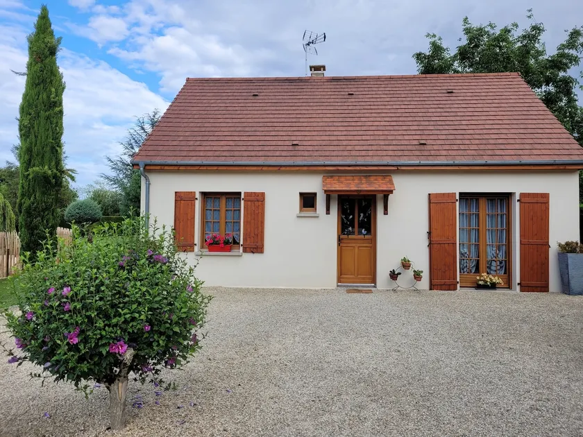 70m² detached house - Image 1