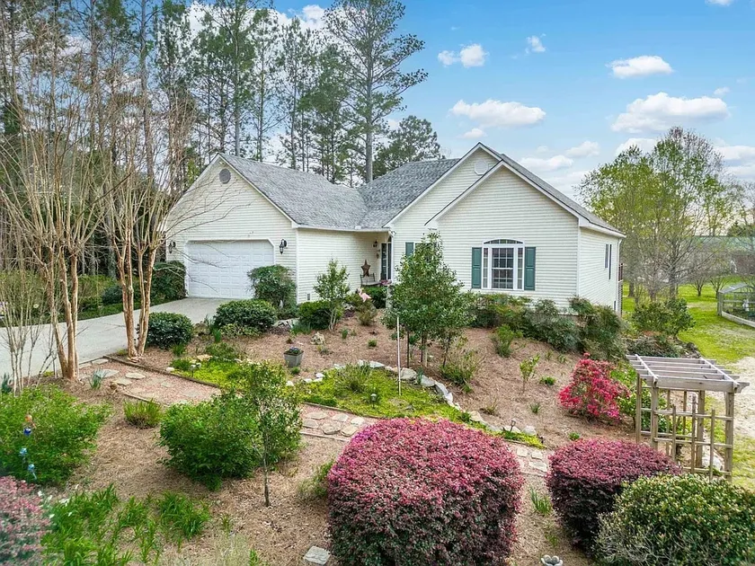 Sleeps 14, Game room, Theater, Kayaks + More! - Image 1