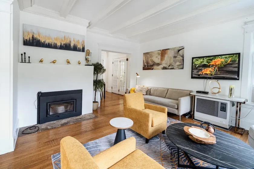 Modern 5 BDRM Home+VIEWS/HotTub! at Belleayre MTN - Image 1