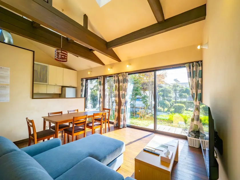 At the foot of Nasu, renovated old house, modern house, large number of people, roof deck BBQ - Image 1