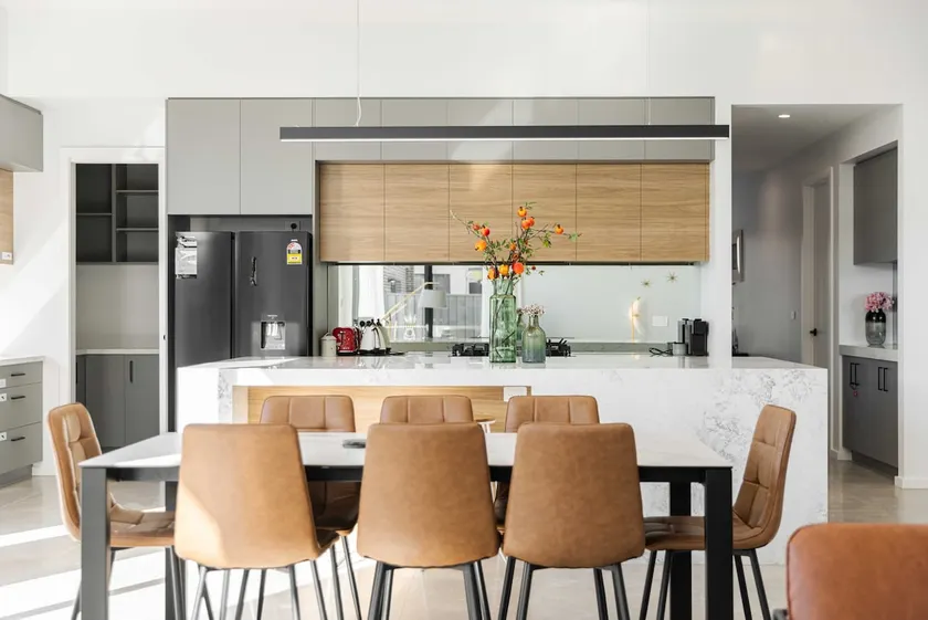 Spacious and Luxury House at Taylor - Image 1